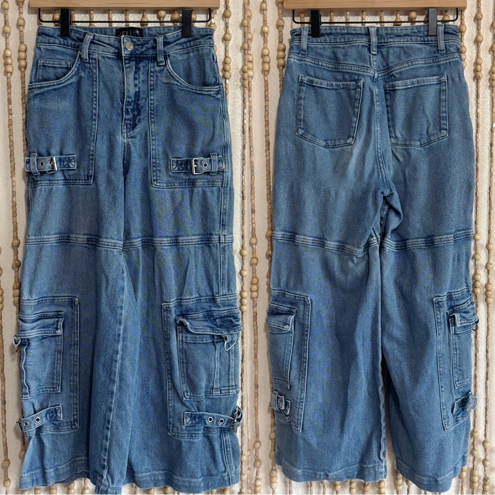 dELiA*s Light Blue Baggy Denim Y2K Boho Grunge Emo Pocket Buckle Cargo Jeans